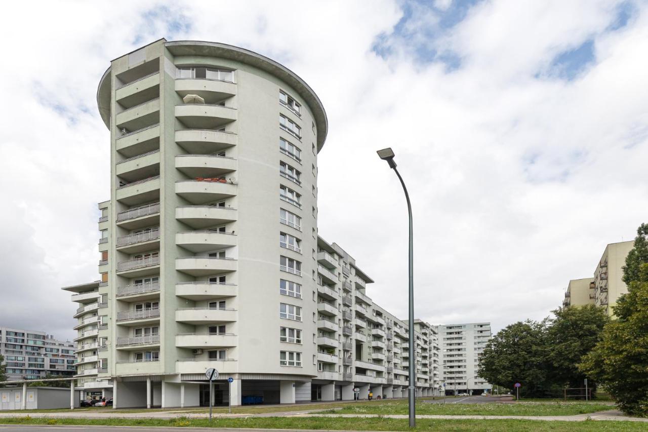 Sierpinskiego 1A - Studio With Balcony & Desk - Remote Work By Noclegi Renters Warszawa Exteriör bild